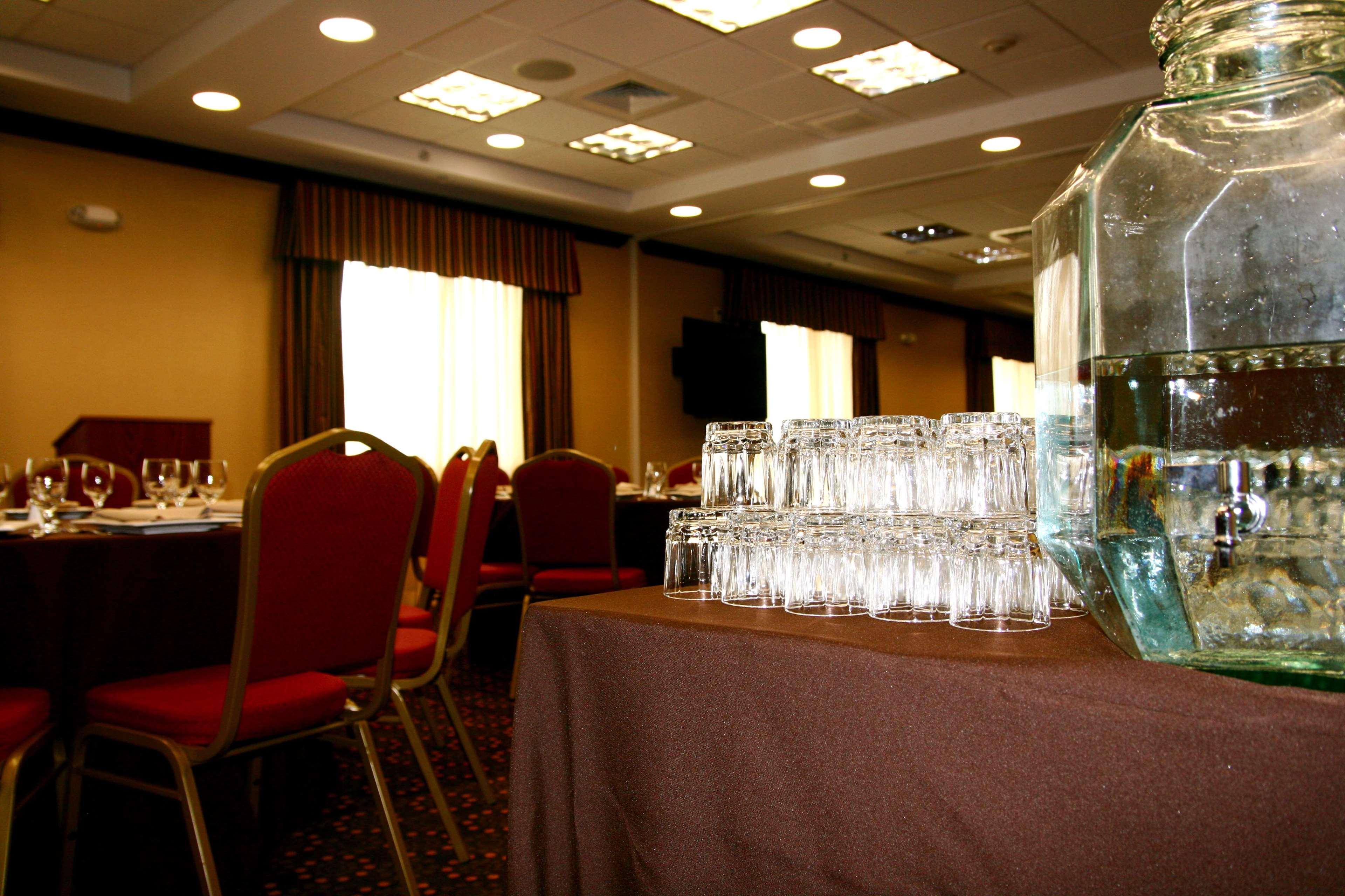 Hampton Inn & Suites Folsom Restaurante foto